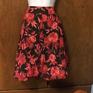 NWOT NEW YORK & CO COTTON RED / BLACK SKIRT
